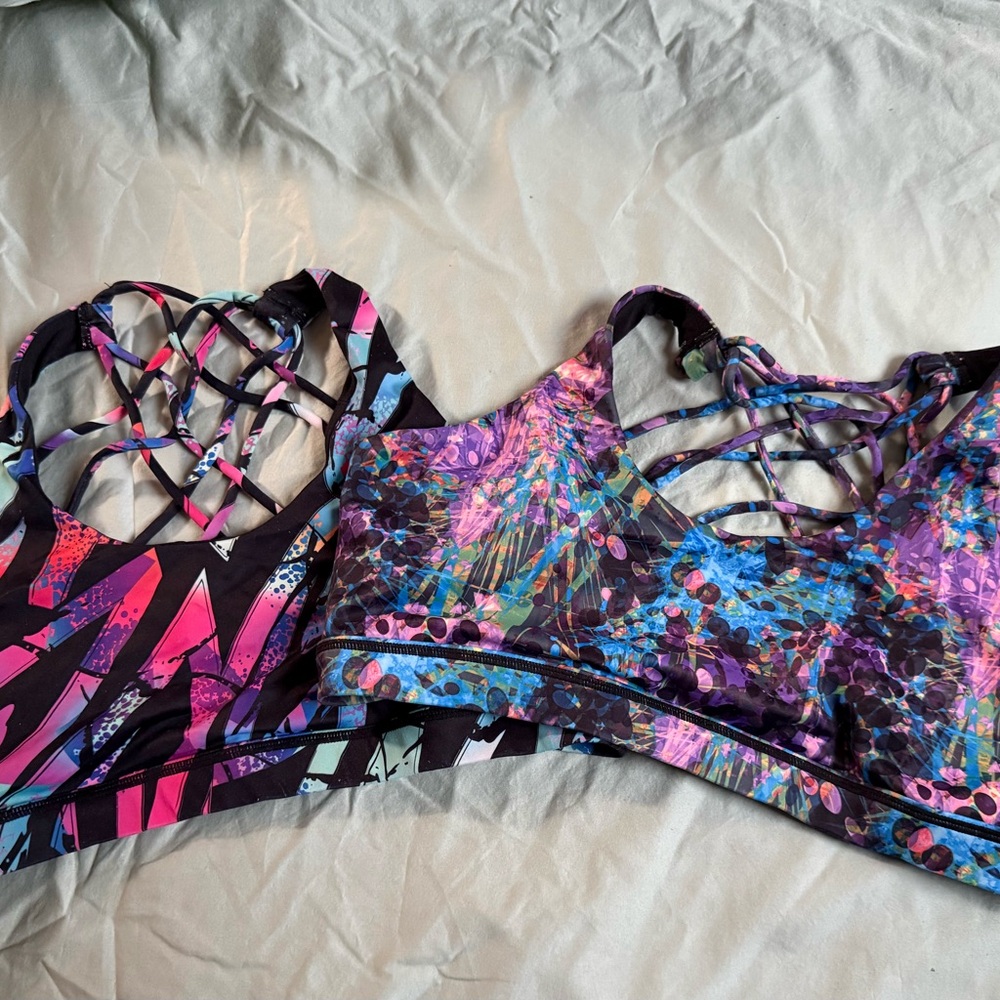 Constantly Varied Gear CVG Women's Colorful Patterned Butterfly Sports Bras XL